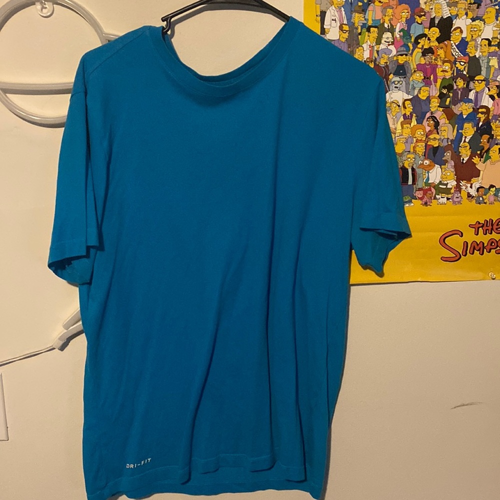 Blue Nike shirt (good condition)